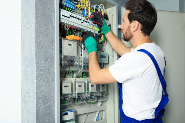 Best Emergency Electrician Near Me  in Bayside Gardens, OR